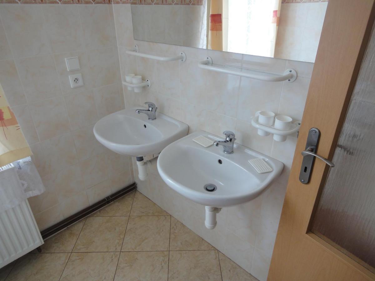 Penzion Horalka Hlinsko Room photo